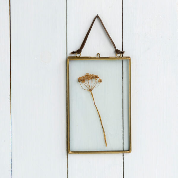 Double Glass Hanging Frame 5x7" - Image 3