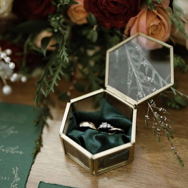 Hexagonal Mini Ring Box 3.5x3x2"