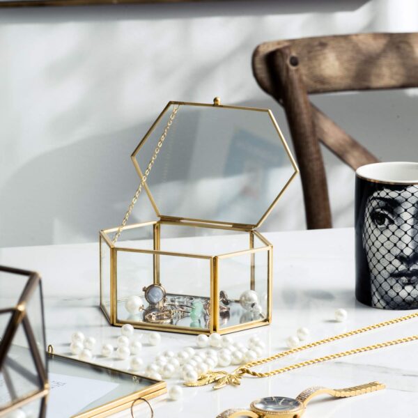 Octagon Glass Box 6.5x4x2.4"