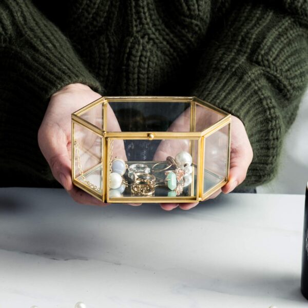 Octagon Glass Box 6.5x4x2.4" - Image 4